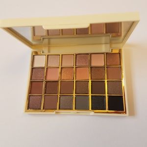 Sonia Kashuk eyeshadow palette